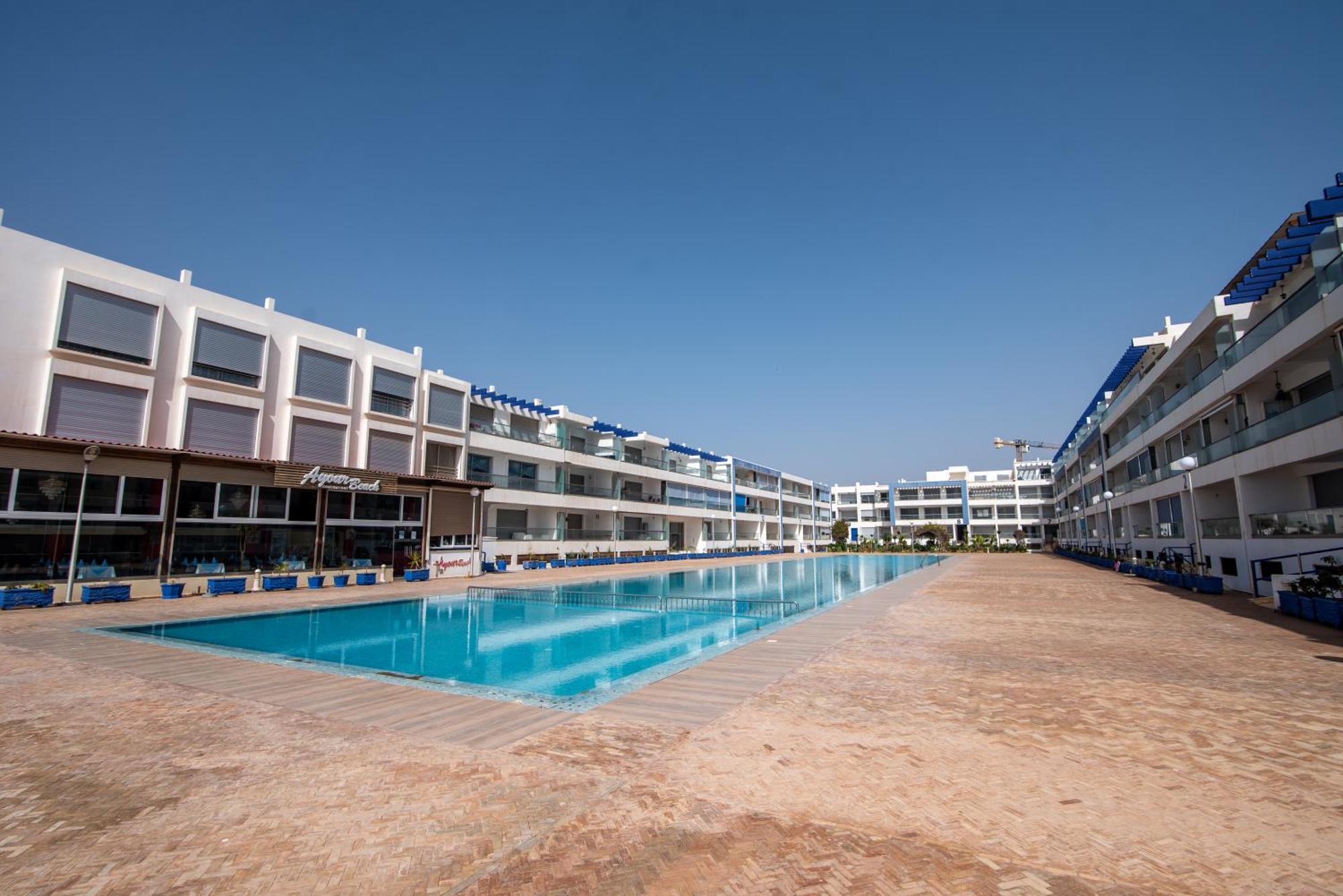 אווריר Appartement Pied Dans L'Eau Avec Piscine מראה חיצוני תמונה