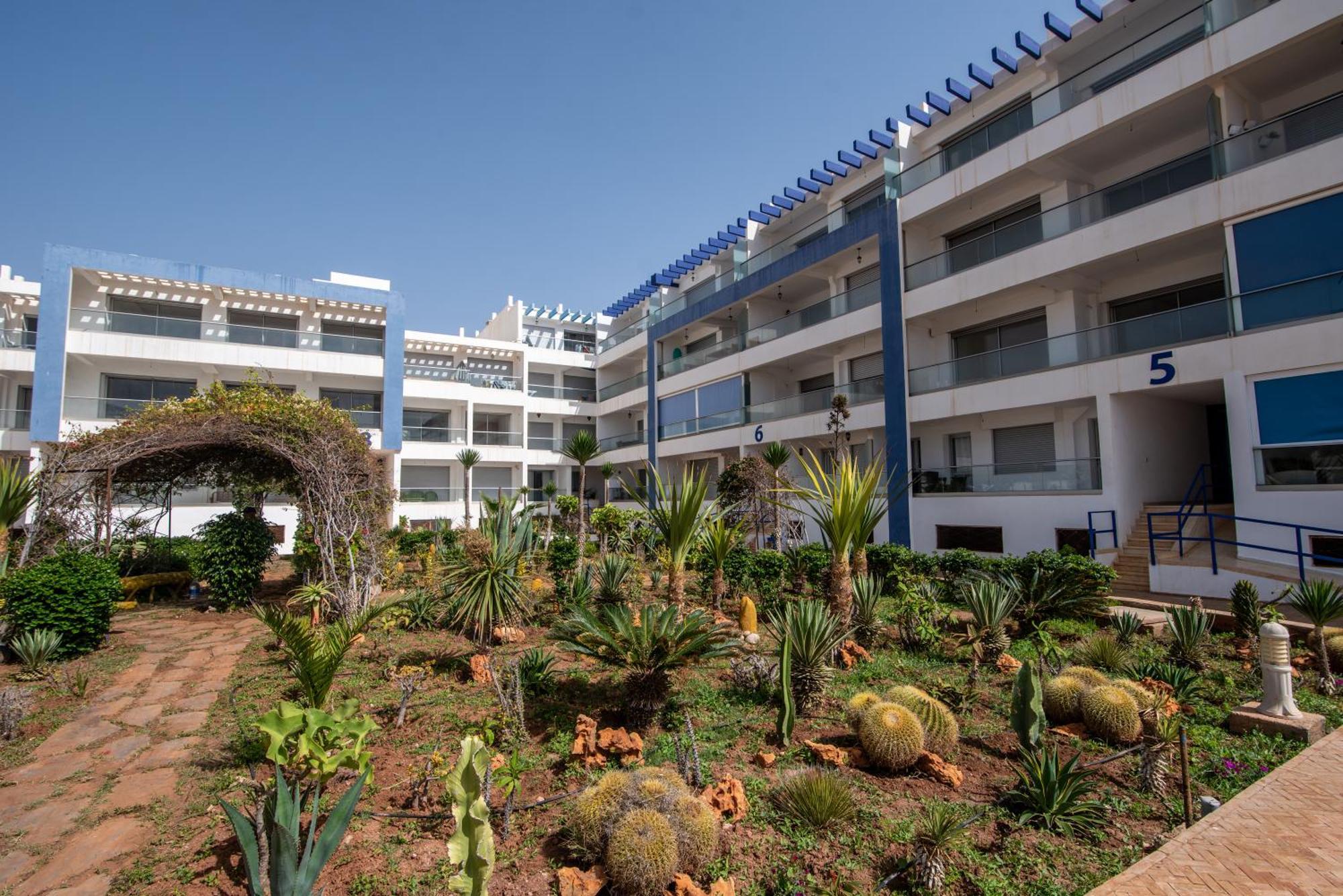 אווריר Appartement Pied Dans L'Eau Avec Piscine מראה חיצוני תמונה