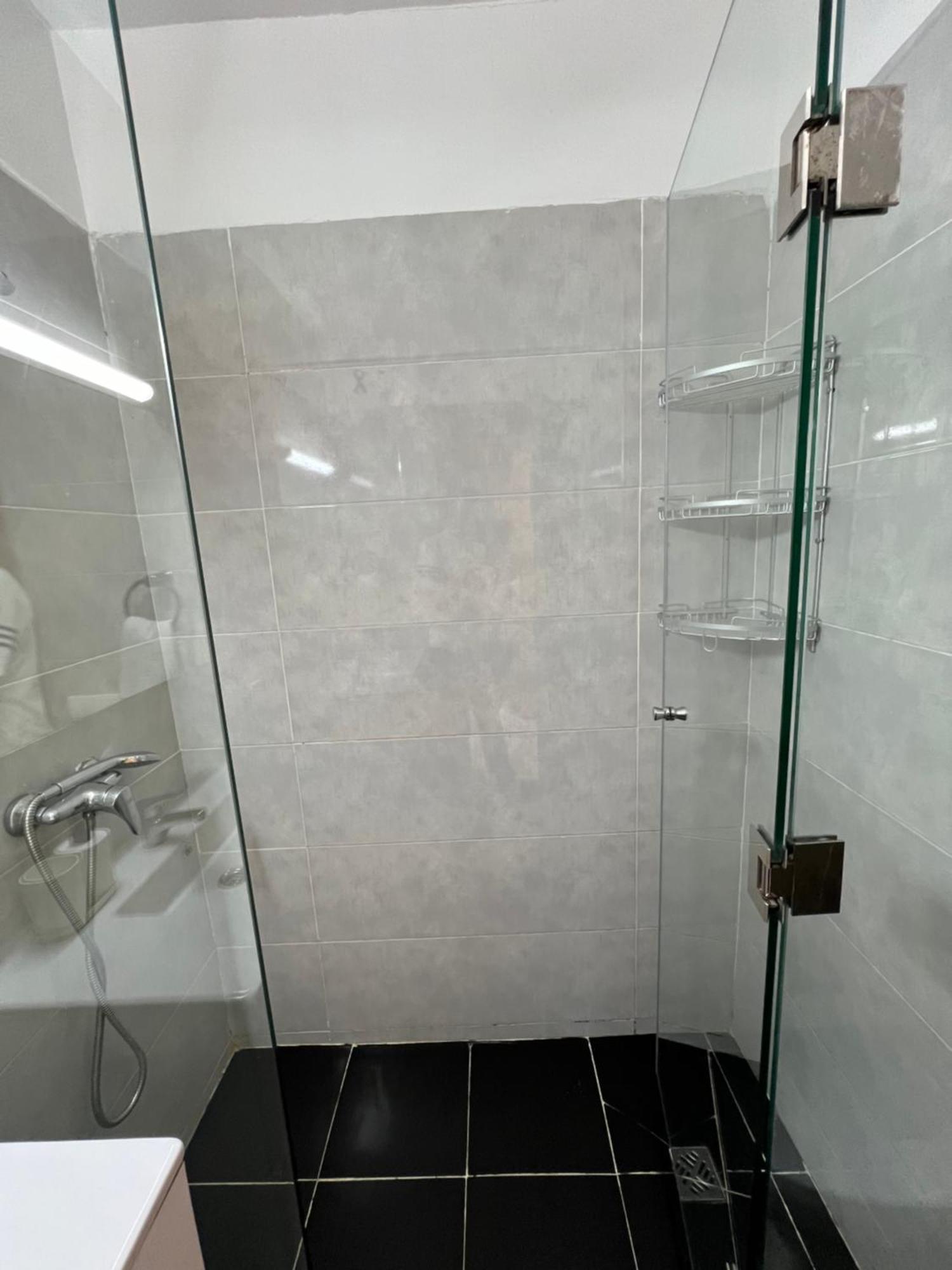 אווריר Appartement Pied Dans L'Eau Avec Piscine מראה חיצוני תמונה