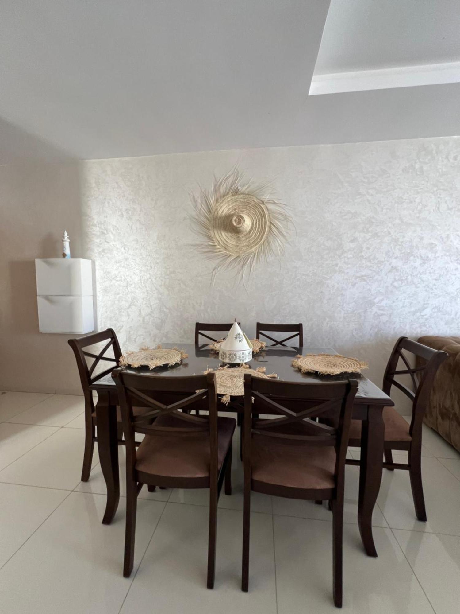 אווריר Appartement Pied Dans L'Eau Avec Piscine מראה חיצוני תמונה